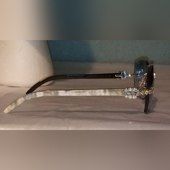 Luxury Moissanite Buffs With Genuine Ox Temples And Diamond Cut Blue Lenses - Picture 4 of 9